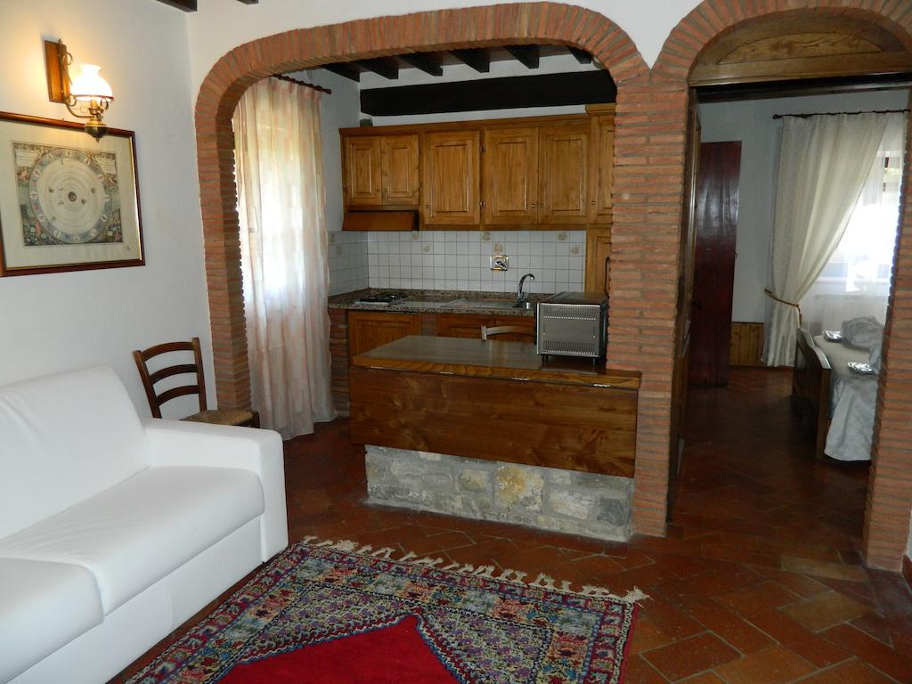 Le Gret Villa Subbiano Room photo